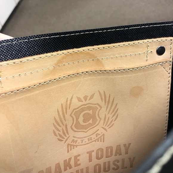 EUC Consuela Purse - Picture 4 of 4